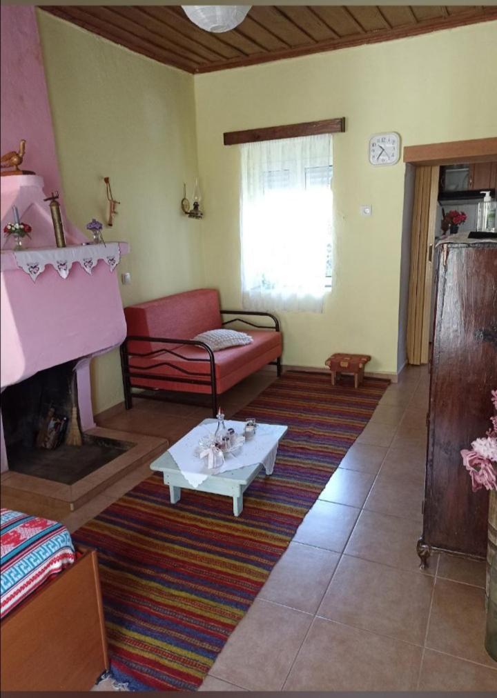 Ktimata Evdoxia Villa Platanoussa Bagian luar foto